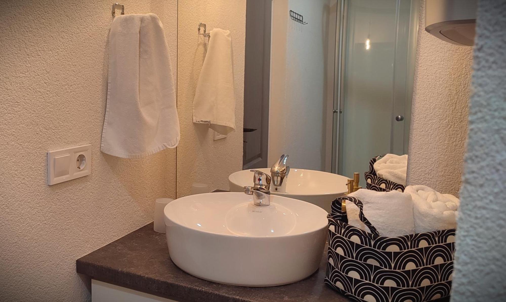 Koller Apartmanhaz Sárvár Eksteriør bilde